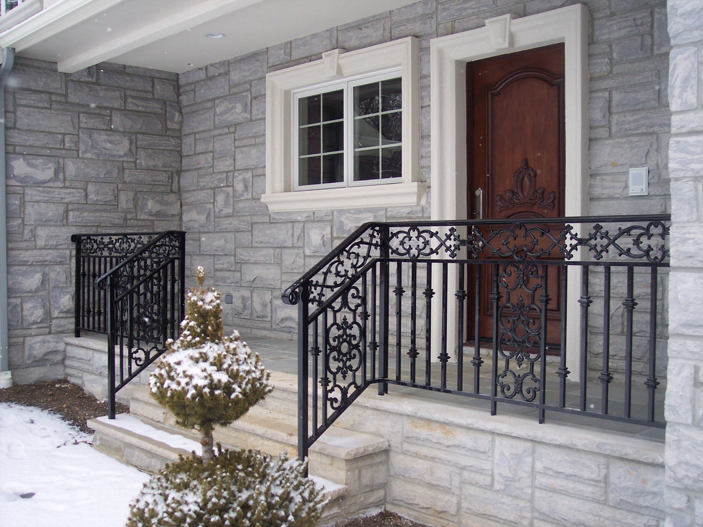 Columns & Railings